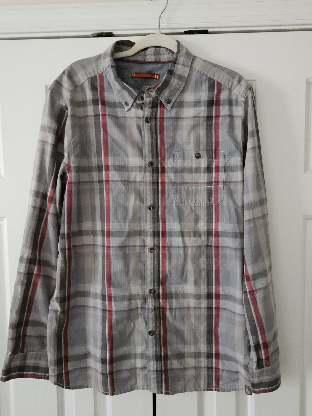 The North Face Men's XL Plaid Button-Down Long Sleeve Shirt Cotton Blend